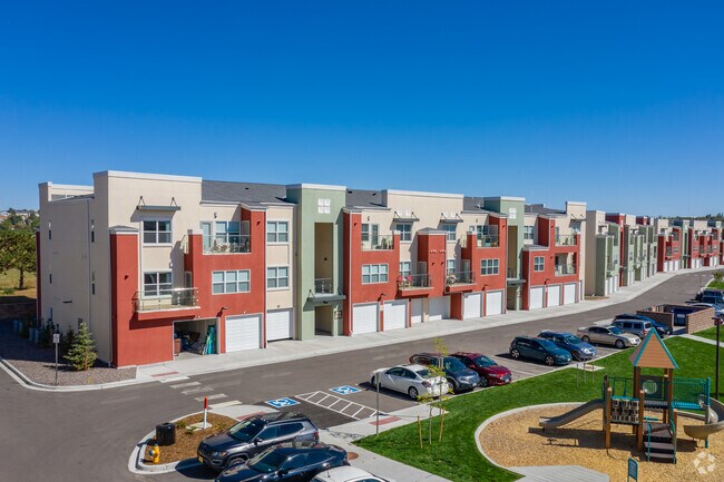 Enchanted Springs Apartments 3281 Divine Hts Colorado Springs Co 80922 Apartment Finder