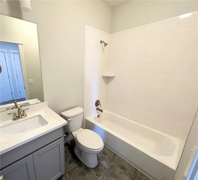 Building Photo - 4720 Vaughan St