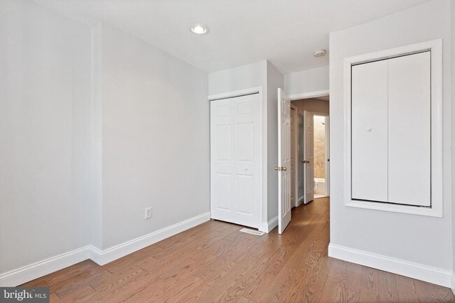 Building Photo - 1708 Latrobe St