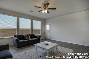 Building Photo - 702 Overlook Dr