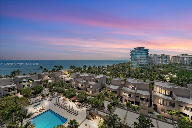 Building Photo - 201 Crandon Blvd