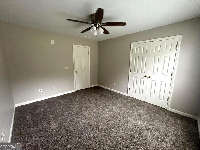 Building Photo - 160 Wisteria Blvd