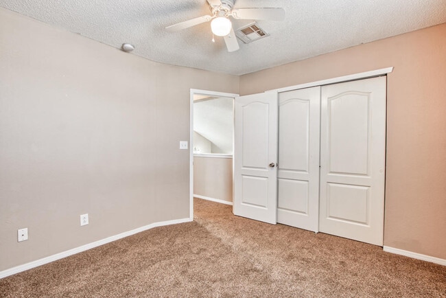Building Photo - 11717 Lapstone Way