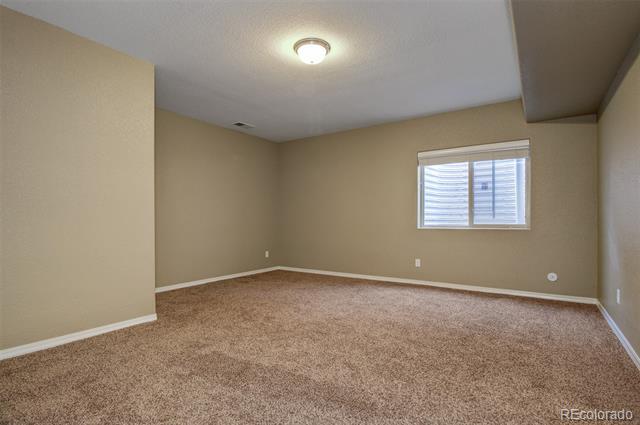 Building Photo - 884 Black Arrow Dr