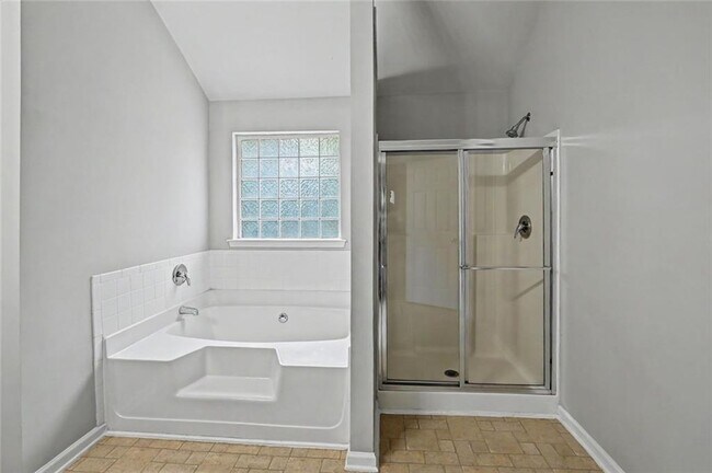 Building Photo - 1230 Grey Rock Way