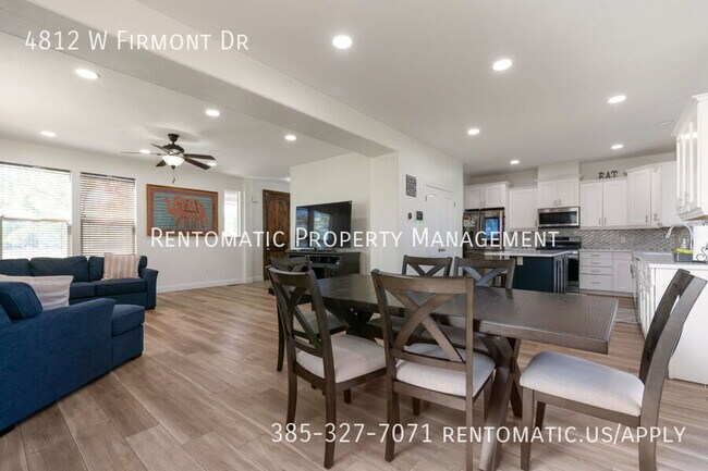 Building Photo - 4812 Firmont Dr