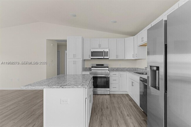 Building Photo - 1158 Norge Ct