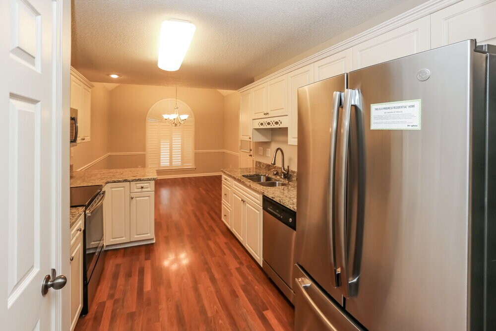 Building Photo - 4072 Destin Dr