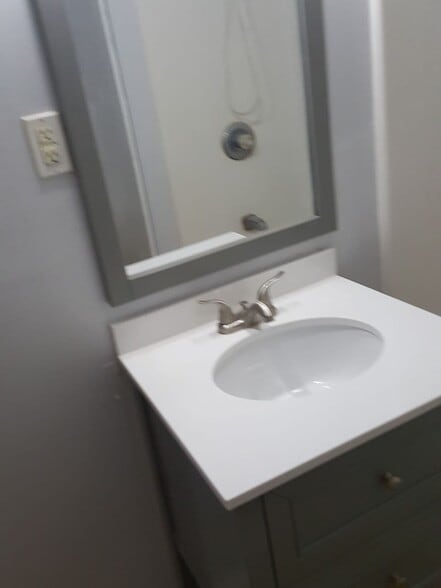 Bathroom - 220 N Blair St