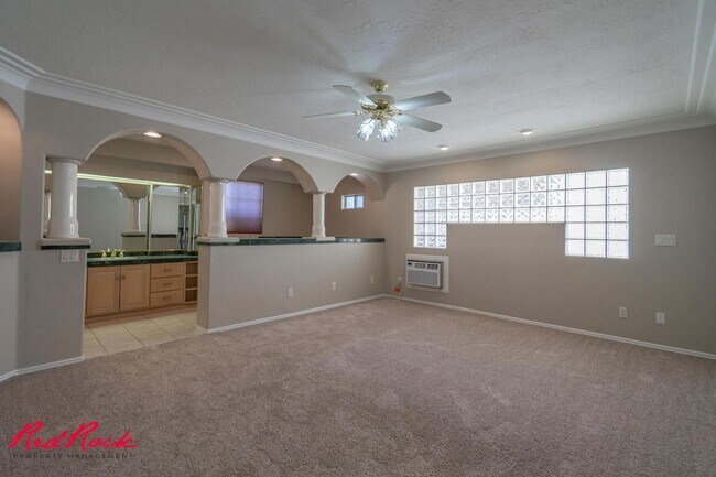 Building Photo - Spacious 6 Bedroom Home with a Balcony!