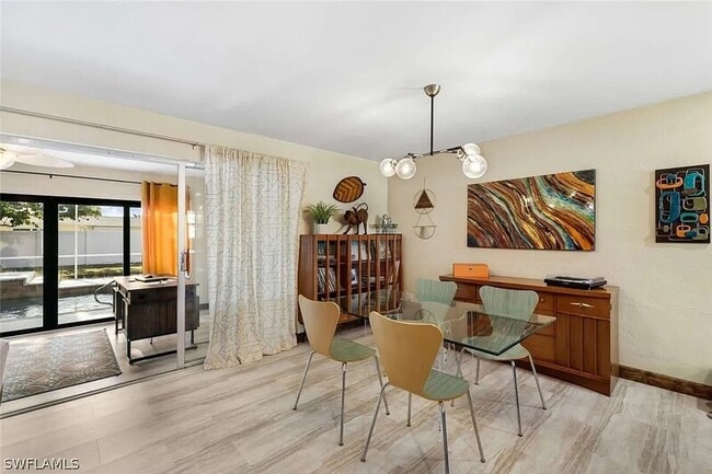 Building Photo - 2635 SE 18th Pl