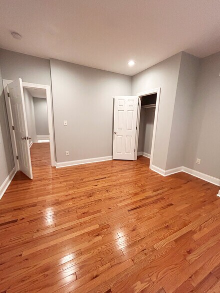 Building Photo - 620 Elkins Ave