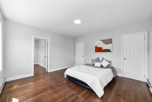 Building Photo - 2 Westerly St