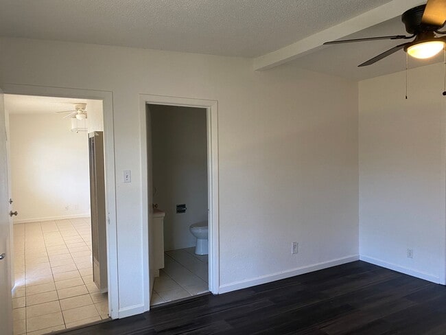 Building Photo - Now Available!! Quaint Los Banos Home