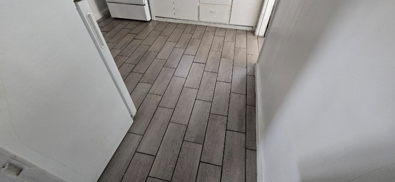 Building Photo - 304 Fir St