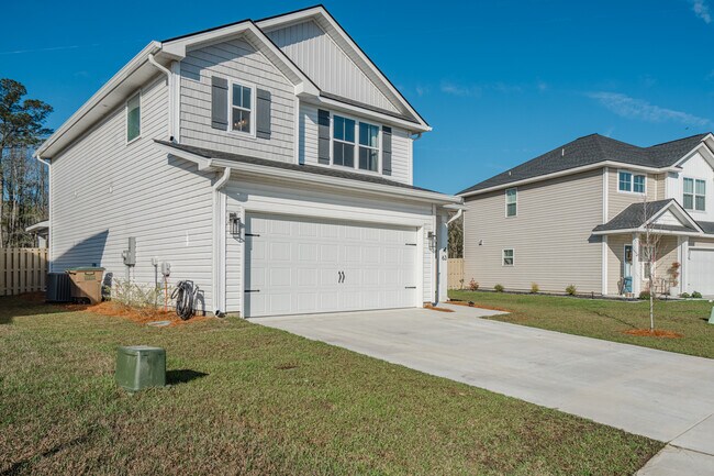 Building Photo - 63 Buckingham Dr