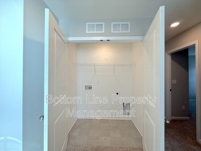 Building Photo - 6104 Guildford Hill Ln