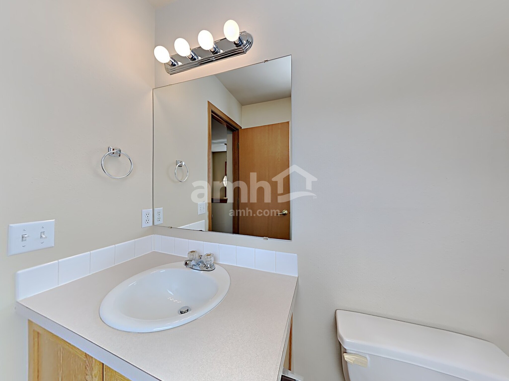 Building Photo - 13023 158th Street Ct E