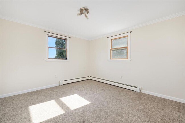 Building Photo - 36 N Beacon Terrace