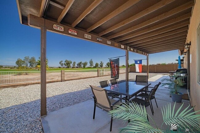 Building Photo - 27266 Mesquite Ave