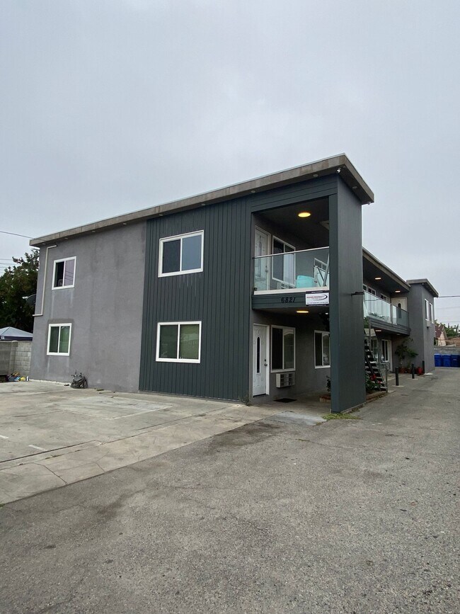 Building Photo - 6821 Ben Ave