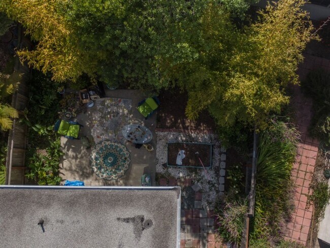 Building Photo - Welcome to Villa Bonita – Your Coastal Ret...