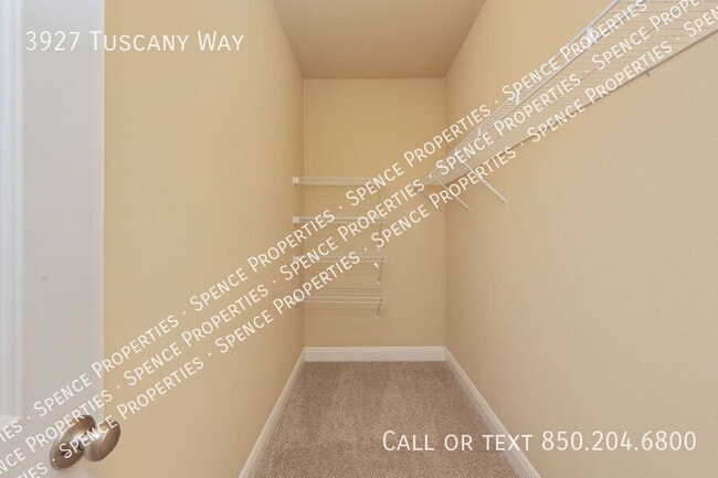 Building Photo - 3927 Tuscany Way