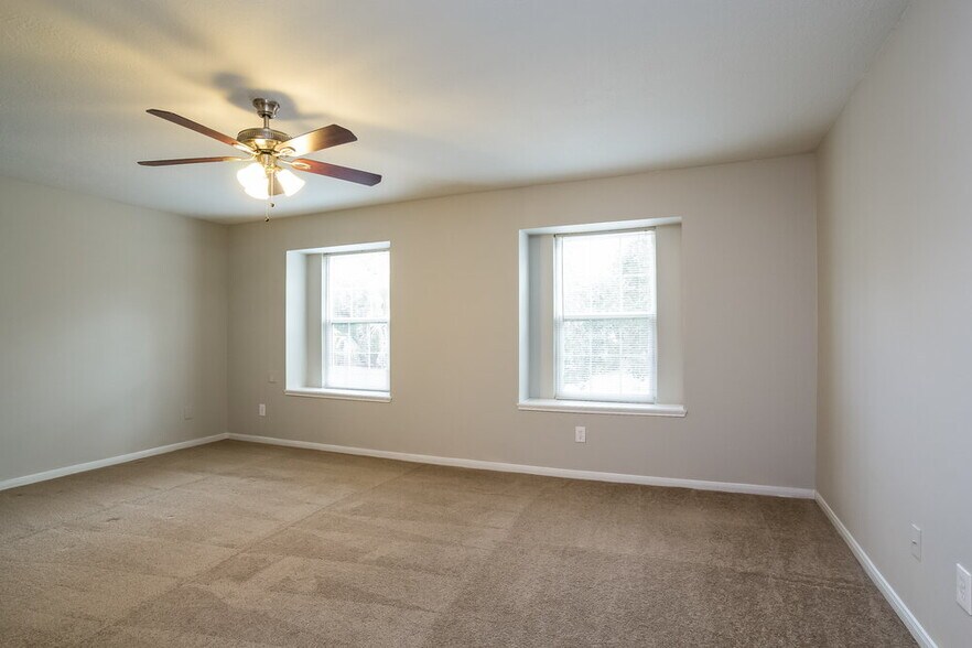Building Photo - 5511 Deer Timbers Trail
