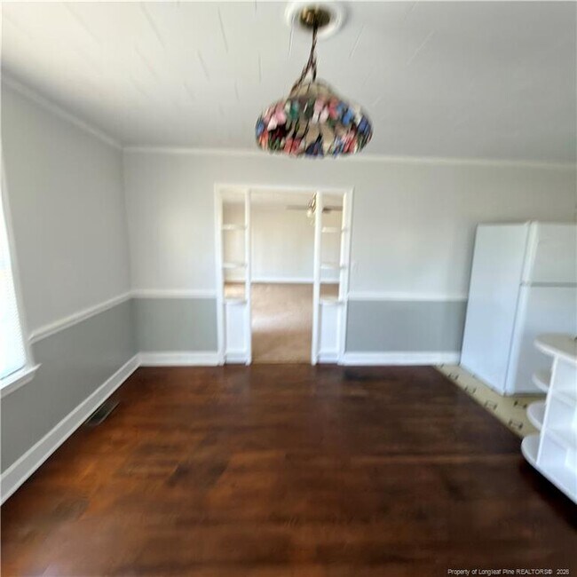 Building Photo - 8927 Main St