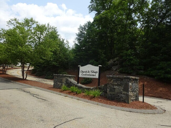 Shared Community Common Area 4 - 24 Autumn Ln