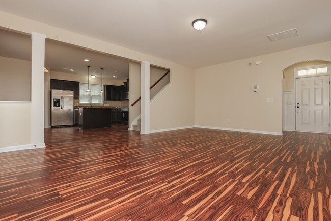 Building Photo - The Landing at Mill Creek community!  Washer / Dryer included
