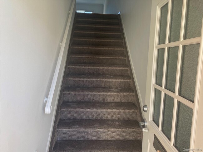 Building Photo - 520 Dawson Ln