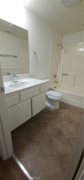 Building Photo - 1112 Turquoise St