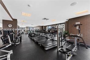 Building Photo - 950 Brickell Bay Dr