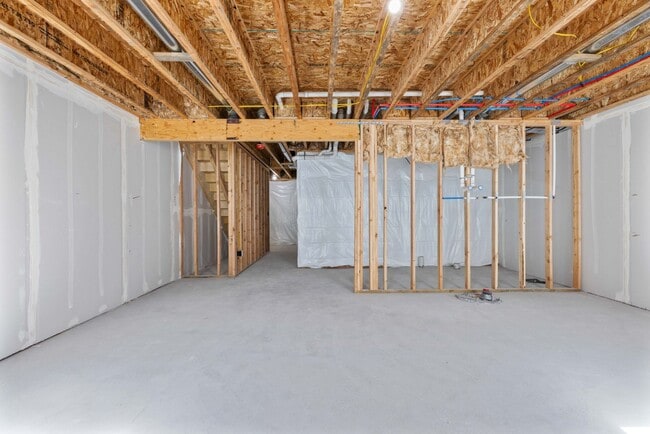 Building Photo - Modern Luxury Townhome in Prime Location –...