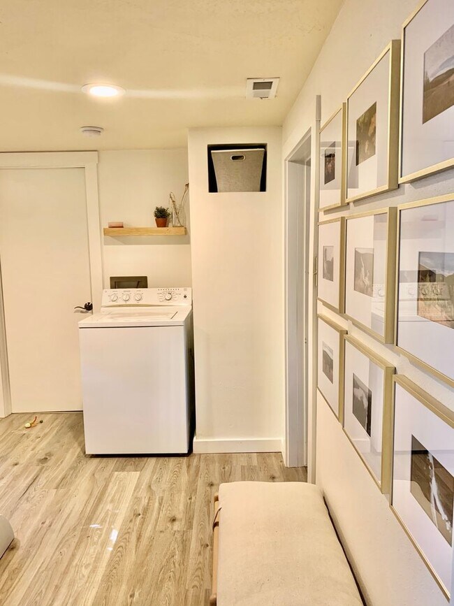 Building Photo - Charming 3 Bed, 2 Bath Craftsman in Missoula’s Coveted University Area