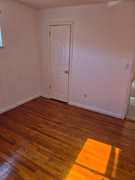 Building Photo - 2517 Flanigan Ct