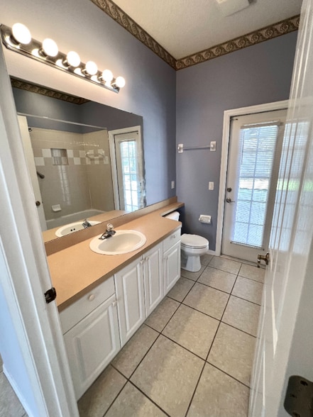 Building Photo - 6614 68th St E