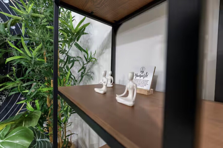 Building Photo - 2614 NW 8th St