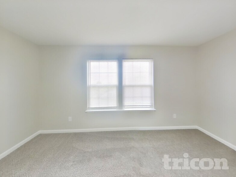 Building Photo - 9622 W Quarter Moon Dr