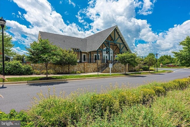 Building Photo - 6438 Alan Linton Blvd E