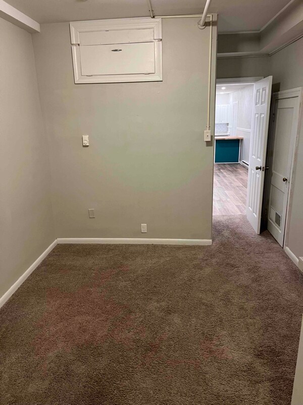 Building Photo - 112 Baltimore St