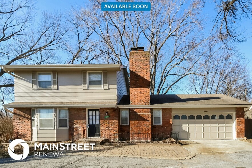 Primary Photo - 2300 NW 85th Terrace