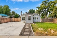 Building Photo - 4801 W Irving St