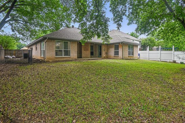 Building Photo - 4101 Hideaway Dr