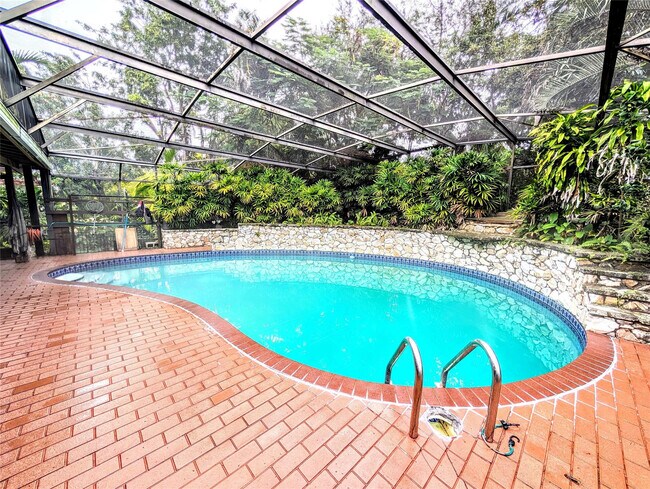 Building Photo - 169 Palmetto Dr