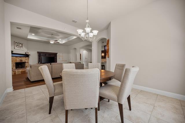 Building Photo - 909 Thistle Hl Trl