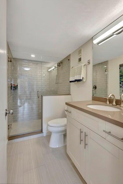 Building Photo - 5550 N Ocean Dr