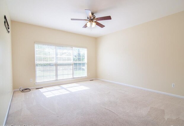 Building Photo - 2090 Preserve Cir W