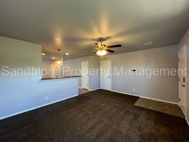 Building Photo - For Lease | Broken Arrow | $1475 Rent